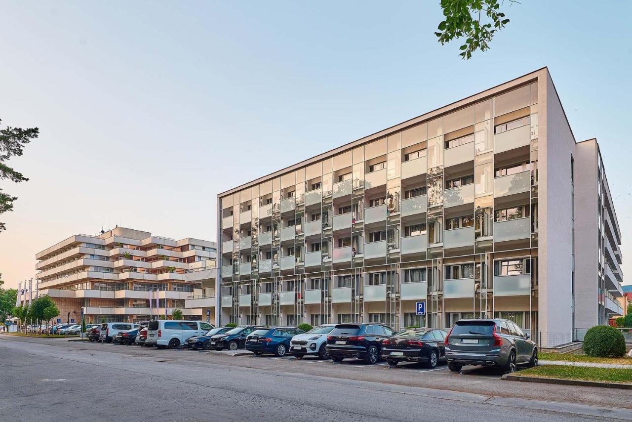 apartmán MONYA Turčianske Teplice Exterior foto